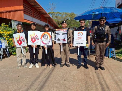 #ประชาสัมพันธ์เทศบาลตำบลพรรณานิคม วันจันทร์ที่ 16 กุมภาพันธ์ พ.ศ. 2569 ดร.สุวัฒน์ สื่อกลาง นายกเทศมนตรีตำบลพรรณานิคม มอบหมายให้นางรักษดาวรรณ วงศ์ศรีชัย นักพัฒนาชุมชน ชำนาญการ พร้อมด้วยเจ้าหน้าที่งานป้องกันและบรรเทาสาธารณภัย ลงพื้นที่ เนื่องด้วยได้รับการประสานงานจากนิคมสร้างตนเองลำน้ำอูน จังหวัดสกลนคร คณะทำงานชุดปฏิบัติการจัดระเบียบคนขอทานในนะดับพื้นที่ ประกอบด้วย ทีม พม.One Home สกลนคร /จนท.ตำรวจ สภ.พรรณานิคม ร่วมรณรงค์และจัดระเบียบคนขอทานคนไร้ที่พึ่ง ครั้งที่ 2 ประจำเดือน กุมภาพันธ์ พ.ศ.2569 ณ บริเวณตลาดนัด พม.จังหวัดสกลนคร โดย นิคมสร้างตนเองลำน้ำอูน ได้บูรณาการร่วมกับภาคีเครือข่ายคณะทำงานจัดระเบียบคนขอทานจังหวัดสกลนคร จัดระเบียบคนขอทาน คนเร่ร่อน ภายใต้กิจกรรม Kick OFF Sakonnakhon go clean and green :Big Cleaning Day :D-Day 16 กุมภาพันธ์ 2569 พบผู้กระทำความผิดและไม่ปฏิบัติตามพรบ.ฯและเจ้าหน้าที่ฯได้ว่ากล่าวตักเตือน ทั้งหมด 4ราย #สกลนครเมืองแห่งความสุข #Clean&GreenCity #เทศบาลตำบลพรรณานิคมทำทันที