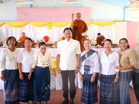 #ประชาสัมพันธ์เทศบาลตำบลพรรณานิคม วันจันทร์ที่ 25 พฤษภาคม พ.ศ. 2569 ดร. สุวัฒน์ สื่อกลาง นายกเทศมนตรีตำบลพรรณานิคม พร้อมด้วยคณะผู้บริหารเทศบาลตำบลพรรณานิคม สมาชิกสภาเทศบาลตำบลพรรณานิคม ปลัดเทศบาล รองปลัดเทศบาล ผู้อำนวยการกองทุกกอง หัวหน้าฝ่ายทุกฝ่าย พนักงานเทศบาลตำบลพรรณานิคม ร่วมกิจกรรมวันคล้ายวันสถาปนาเทศบาลตำบลพรรณานิคม ครบรอบ 28 ปี พิธีเจริญพระพุทธมนต์และทำบุญตักบาตร พระสงฆ์ จำนวน 5 รูป ณ หอประชุมเทศบาลตำบลพรรณานิคม ตำบลพรรณา อำเภอพรรณานิคม จังหวัดสกลนคร โดยมีแขกผู้เข้าร่วม เข้าร่วมงานในครั้งนี้ด้วย
